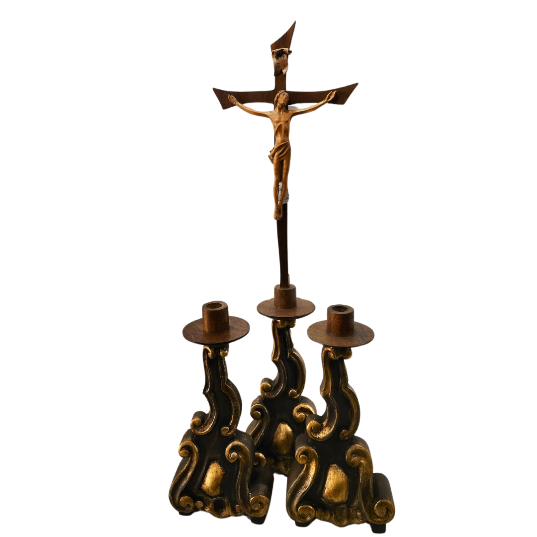 Conjunto Crucifixo e Castiçal 7567